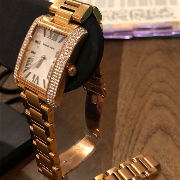 Michael Kors Emery Rose Gold watch - Picture 2 of 3